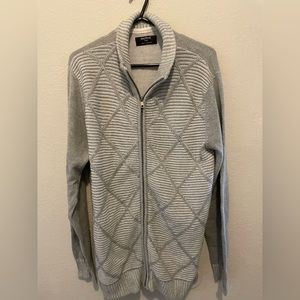 Men’s gray full zip sweater